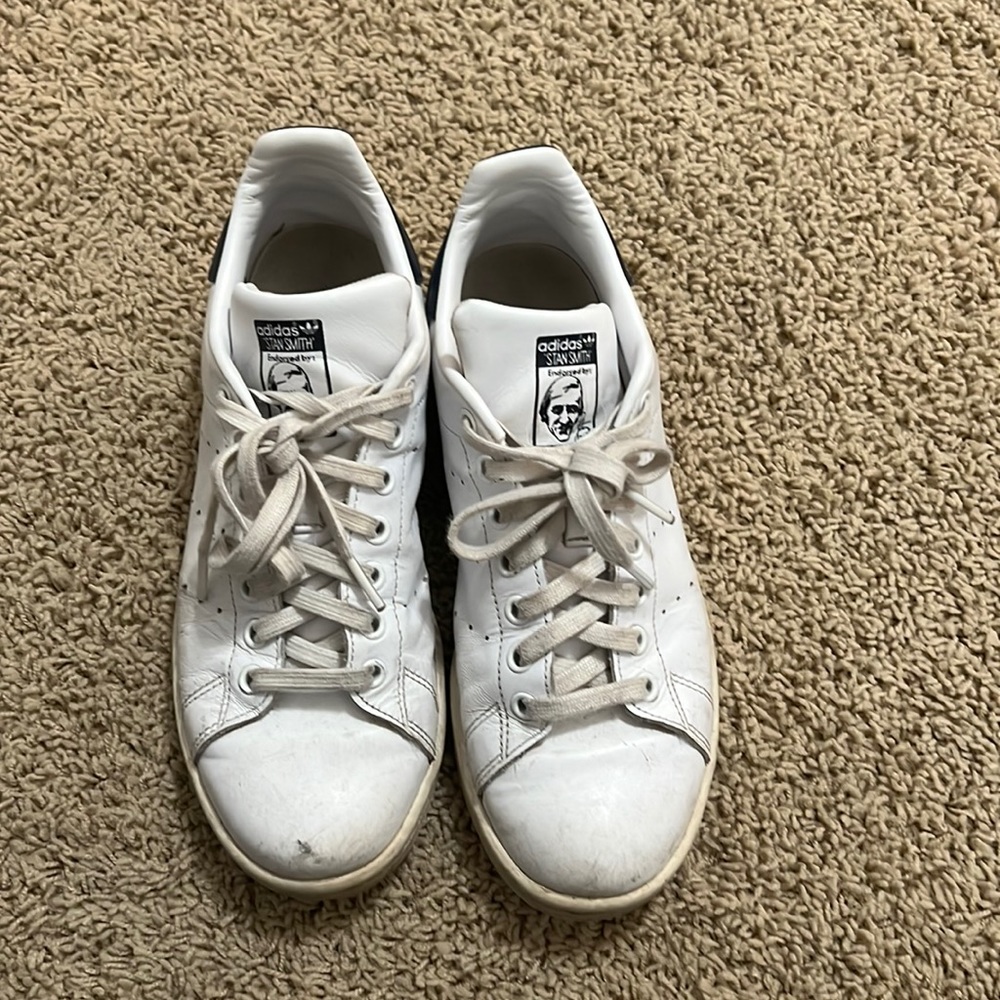 Stan Smiths size 8.5
